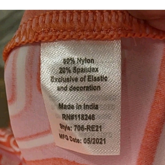 NWT Cabana Life Dress Sz L  Coral Geo Coverlex Smocked Off The Shoulder UPF 50+ - Picture 15 of 15